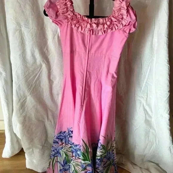 Worn Once - Hawaiian muumuu - Picture 6 of 7
